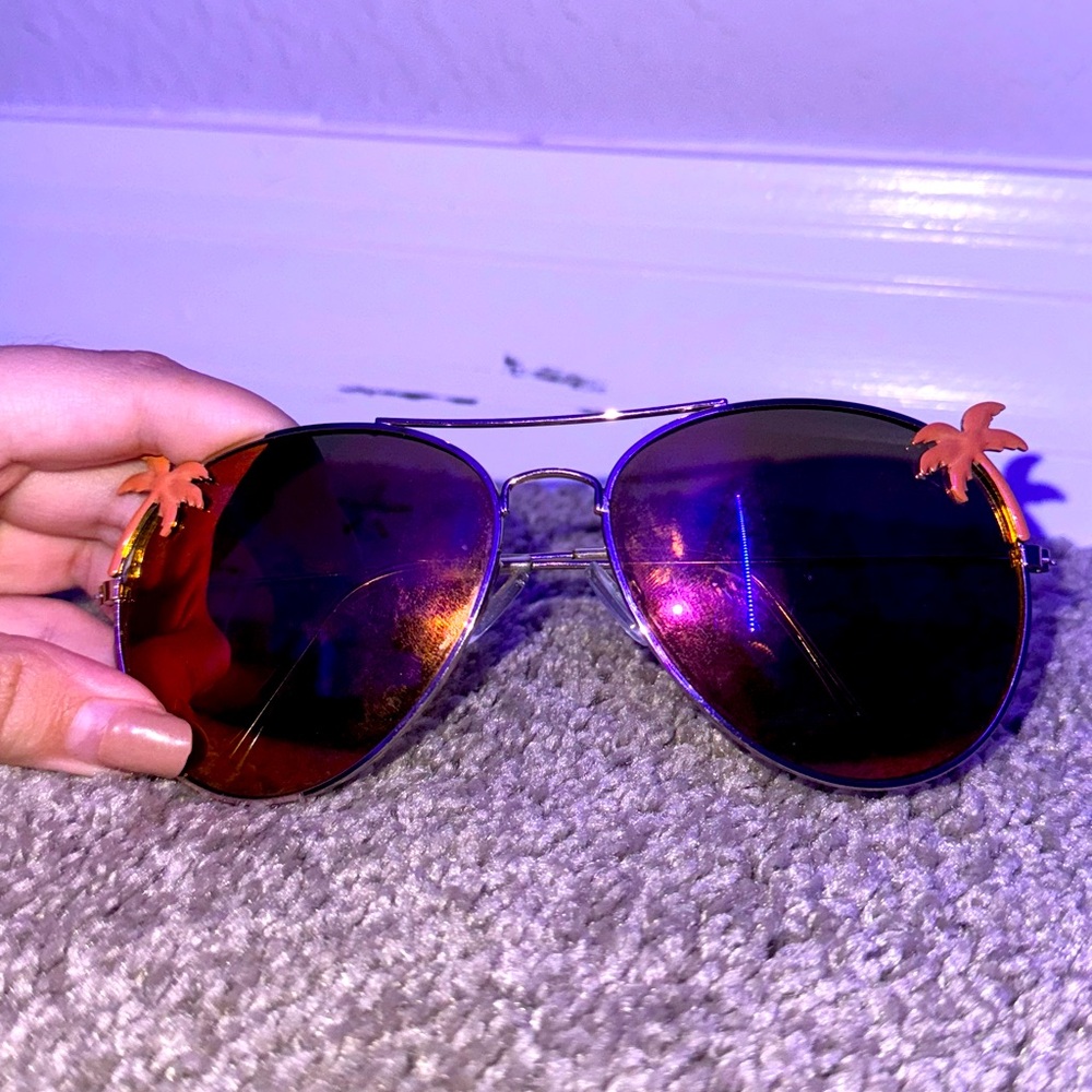 Palm tree sunglasses